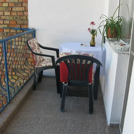 Gæstehus Art House Orhidea